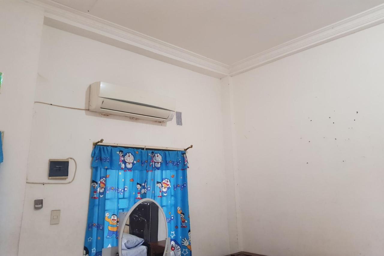 Oyo 91647 Sanina Residence プマタン・シアンタール エクステリア 写真